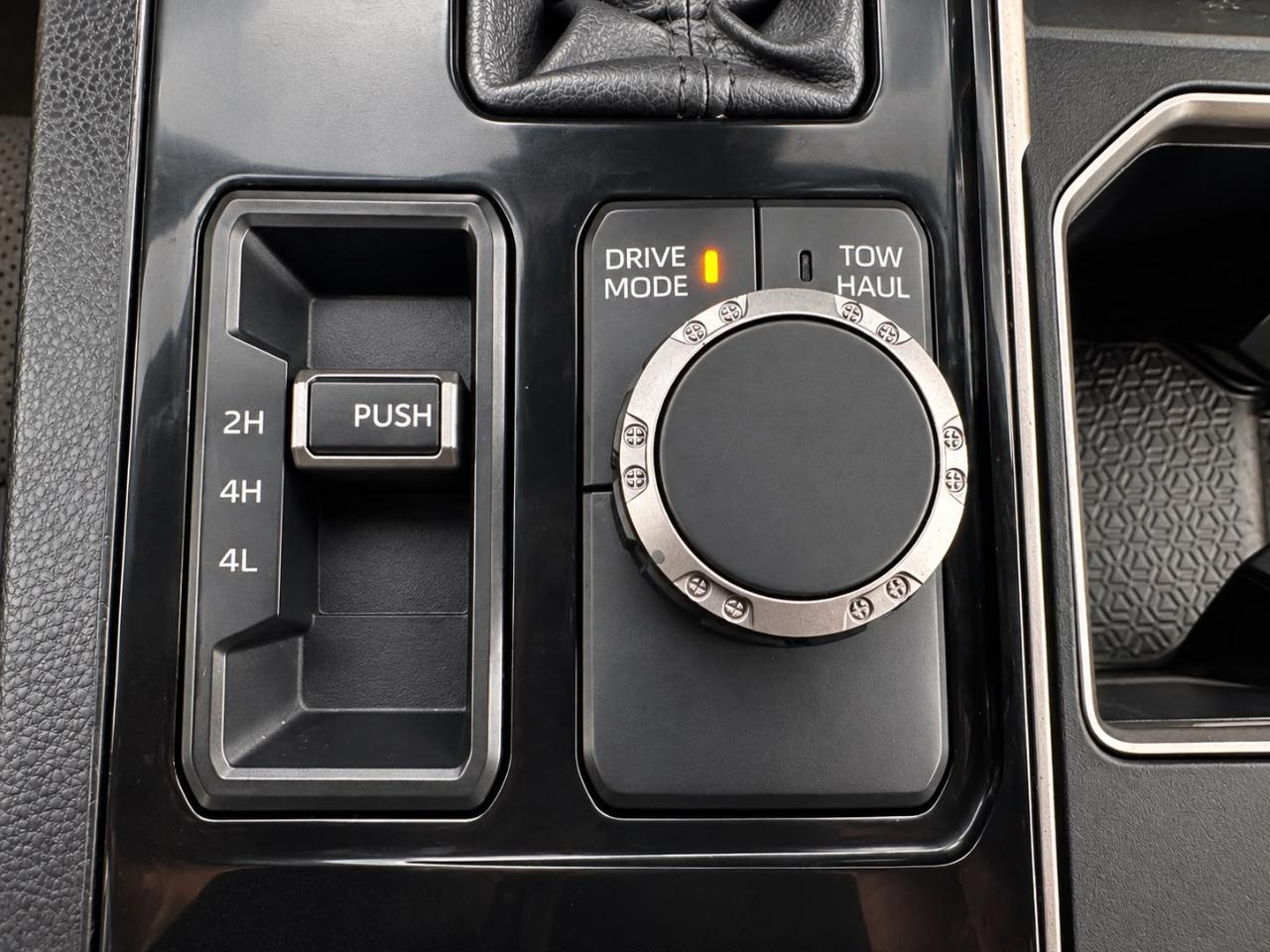 Toyota Tundra SR5 CrewMax 4WD 2023