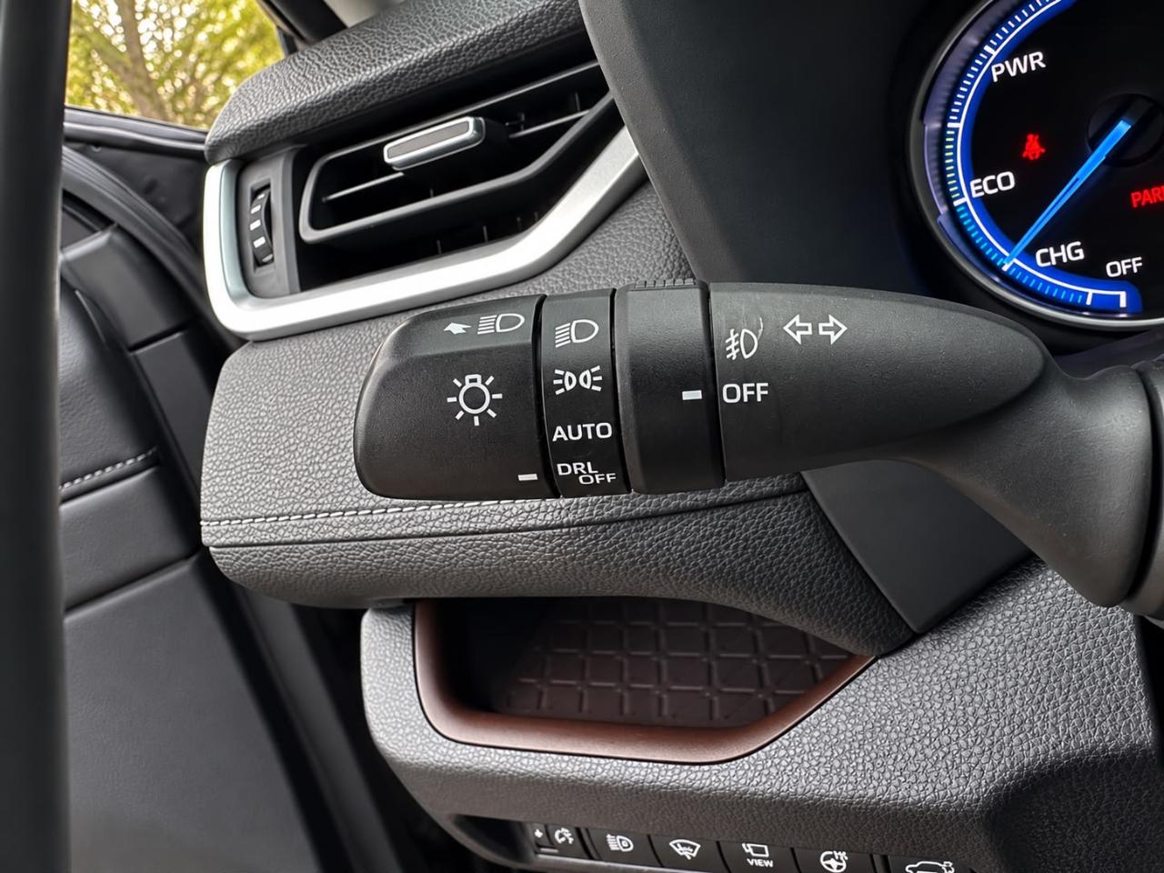Toyota RAV4 Hybrid  2019