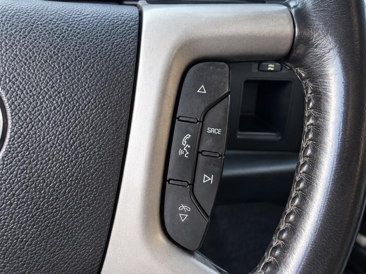 Chevrolet Silverado 2500HD LT Crew Cab 2WD 2011