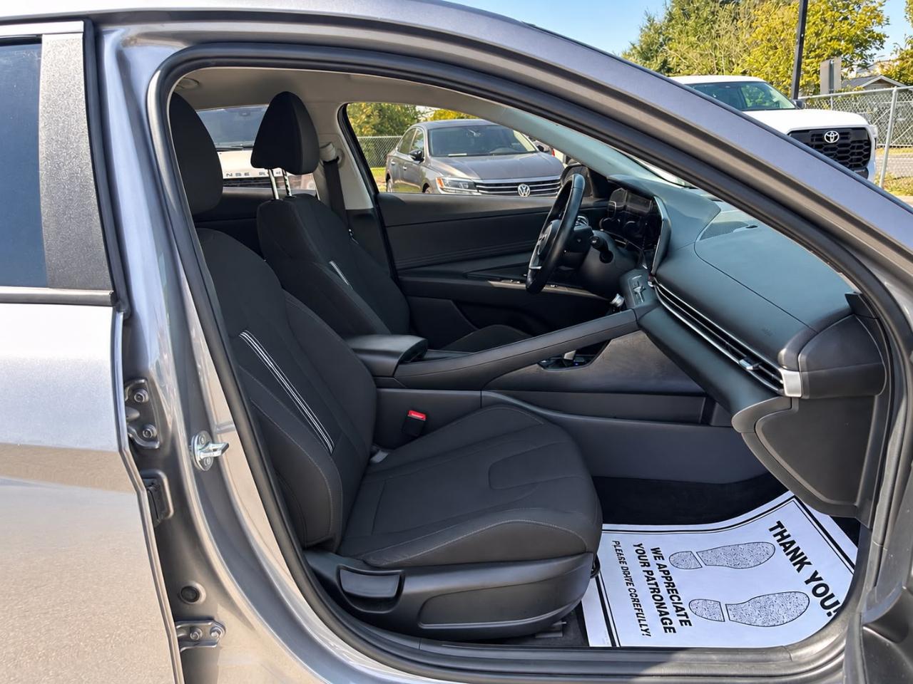 Hyundai Elantra  2023