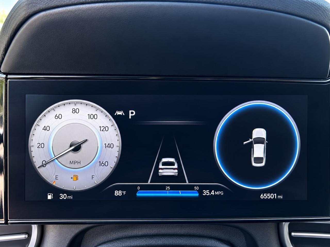 Hyundai Elantra  2023