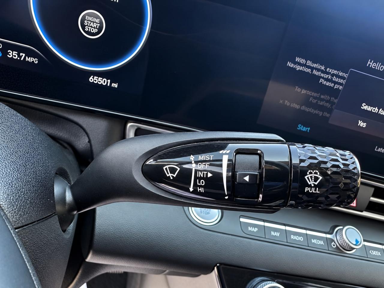 Hyundai Elantra  2023