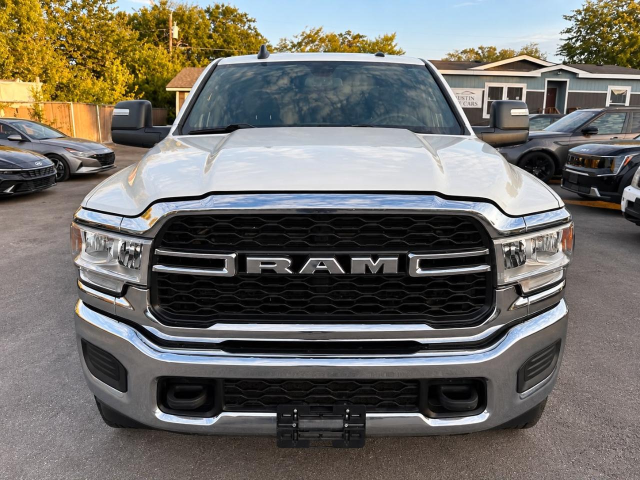 RAM 2500 Tradesman Crew Cab SWB 4WD 2023
