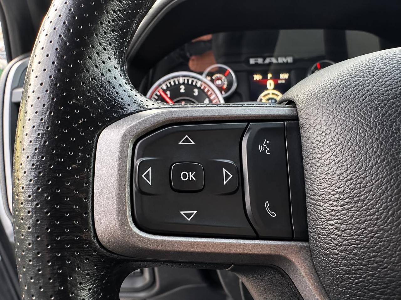 RAM 2500 Tradesman Crew Cab SWB 4WD 2023