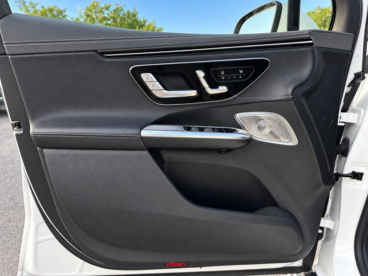 Mercedes-Benz EQE 350+ 2023