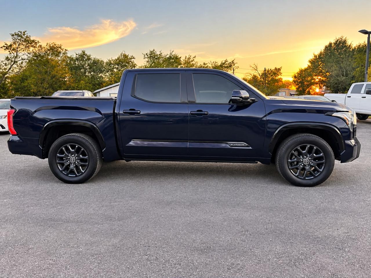 Toyota Tundra  2022