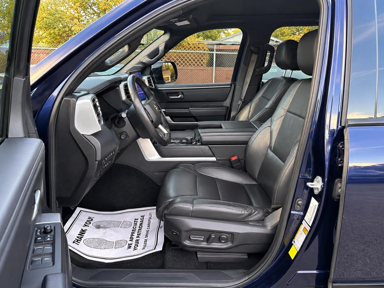 Toyota Tundra  2022