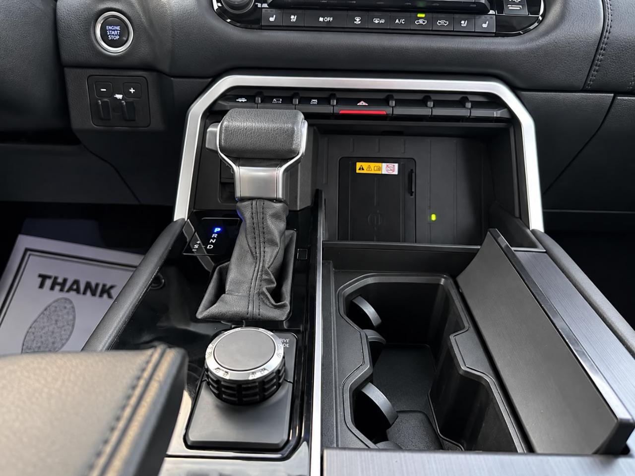 Toyota Tundra  2022