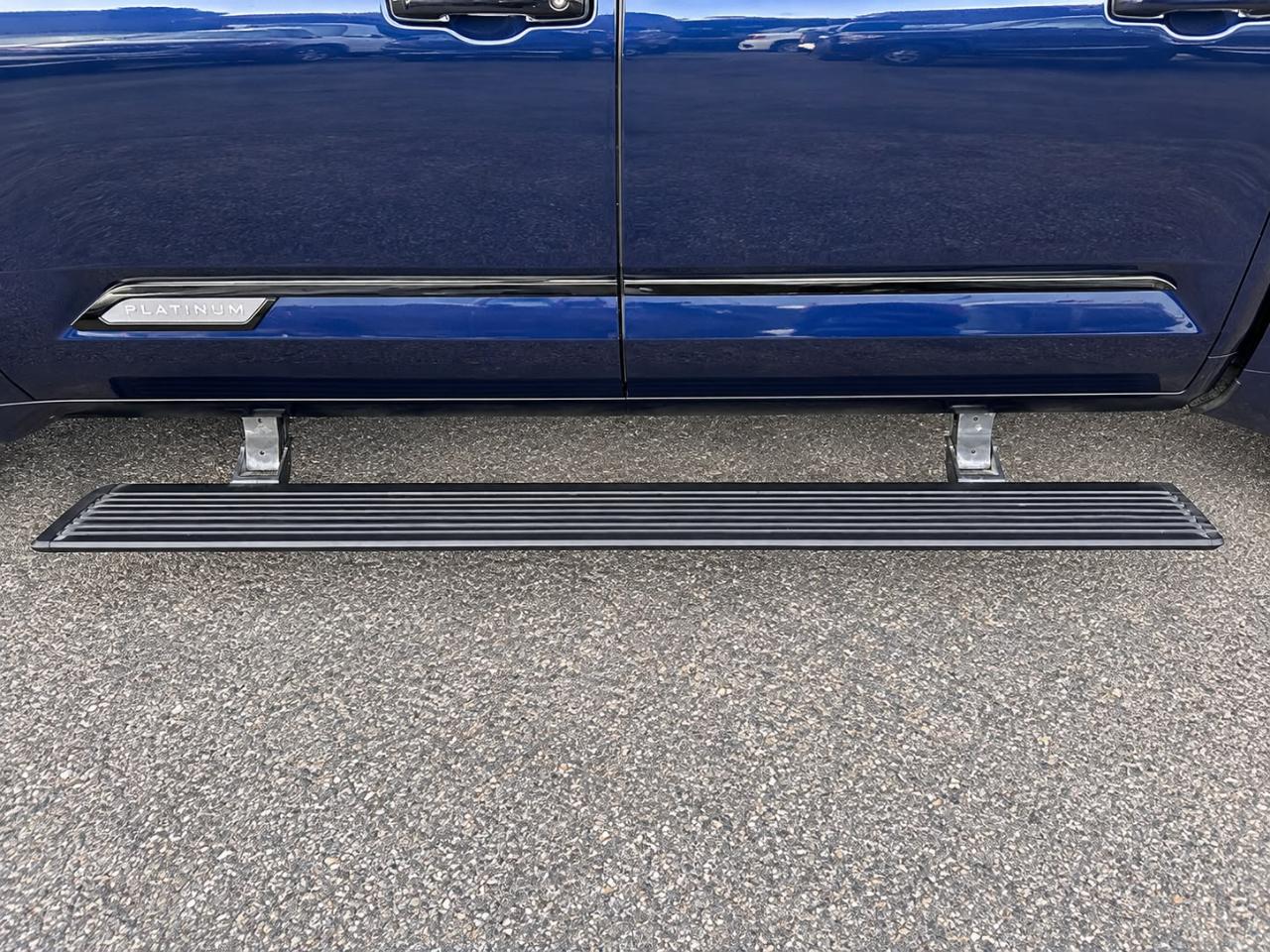 Toyota Tundra  2022