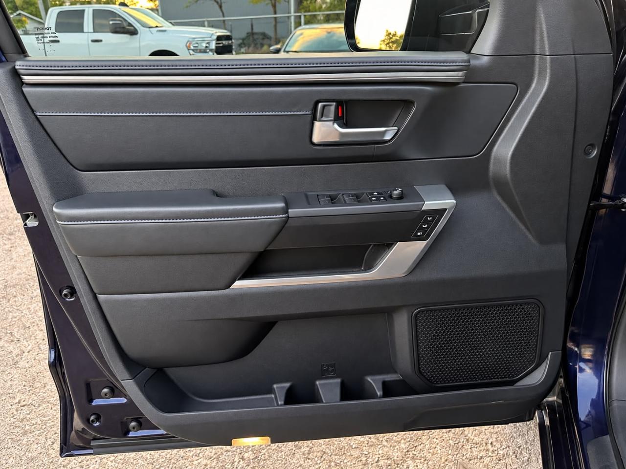 Toyota Tundra  2022
