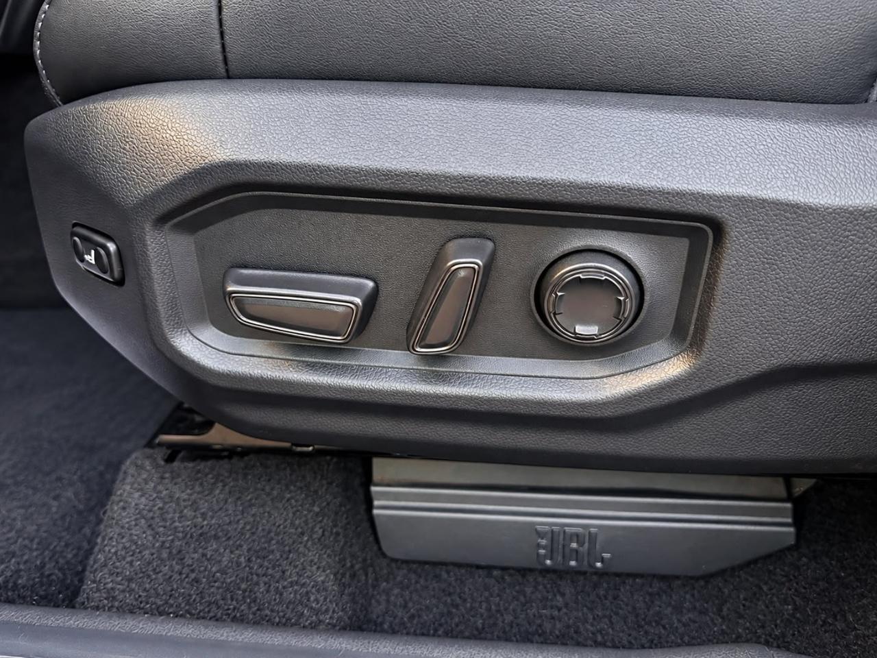 Toyota Tundra  2022
