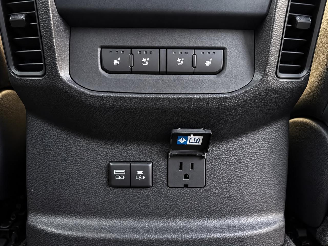 Toyota Tundra  2022
