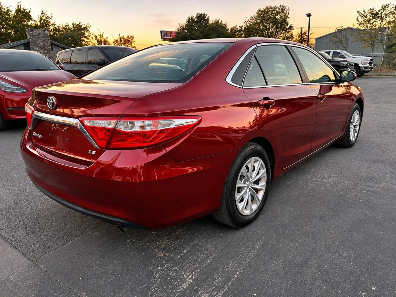 Toyota Camry SE 2017