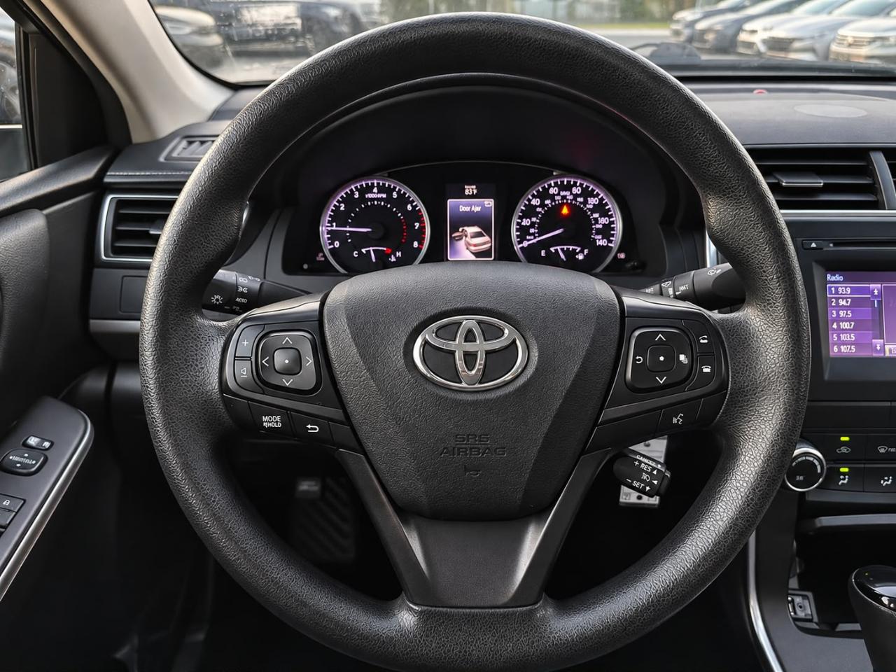 Toyota Camry SE 2017