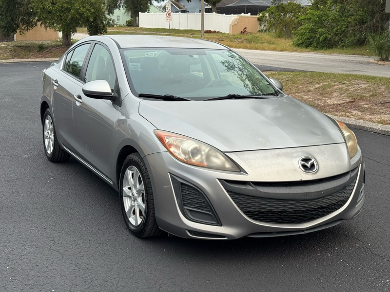 2011 Mazda MAZDA3 i Touring 4-door