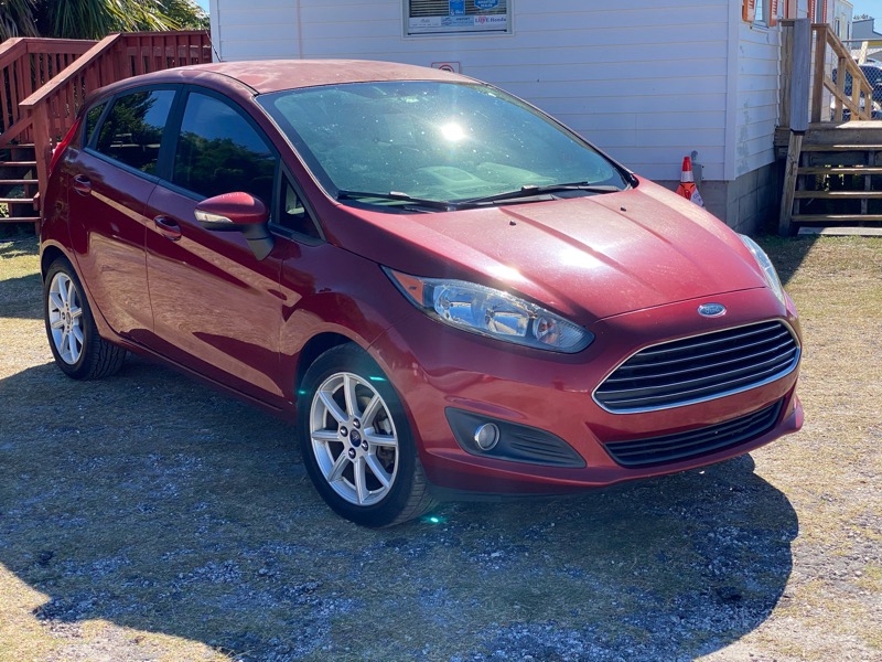 2015 Ford Fiesta SE Hatchback
