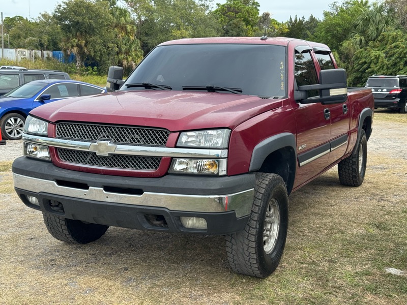 2004 Chevrolet Silverado 2500 LS Crew Cab 4WD