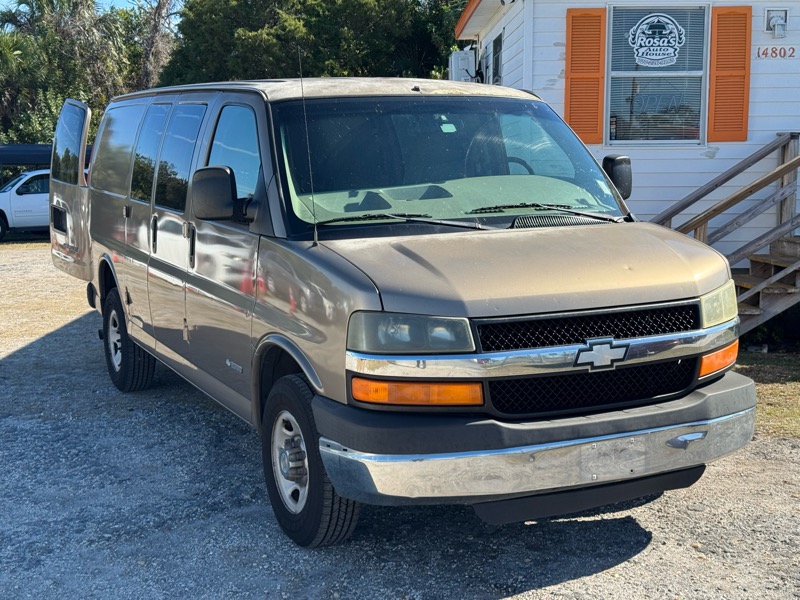 2003 Chevrolet Express Cargo Base's photo