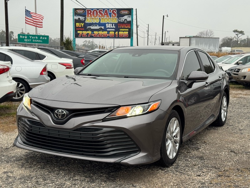 2018 Toyota Camry LE