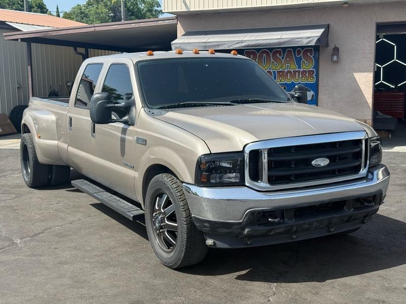 2002 Ford F-350 SD XL Crew Cab 2WD DRW
