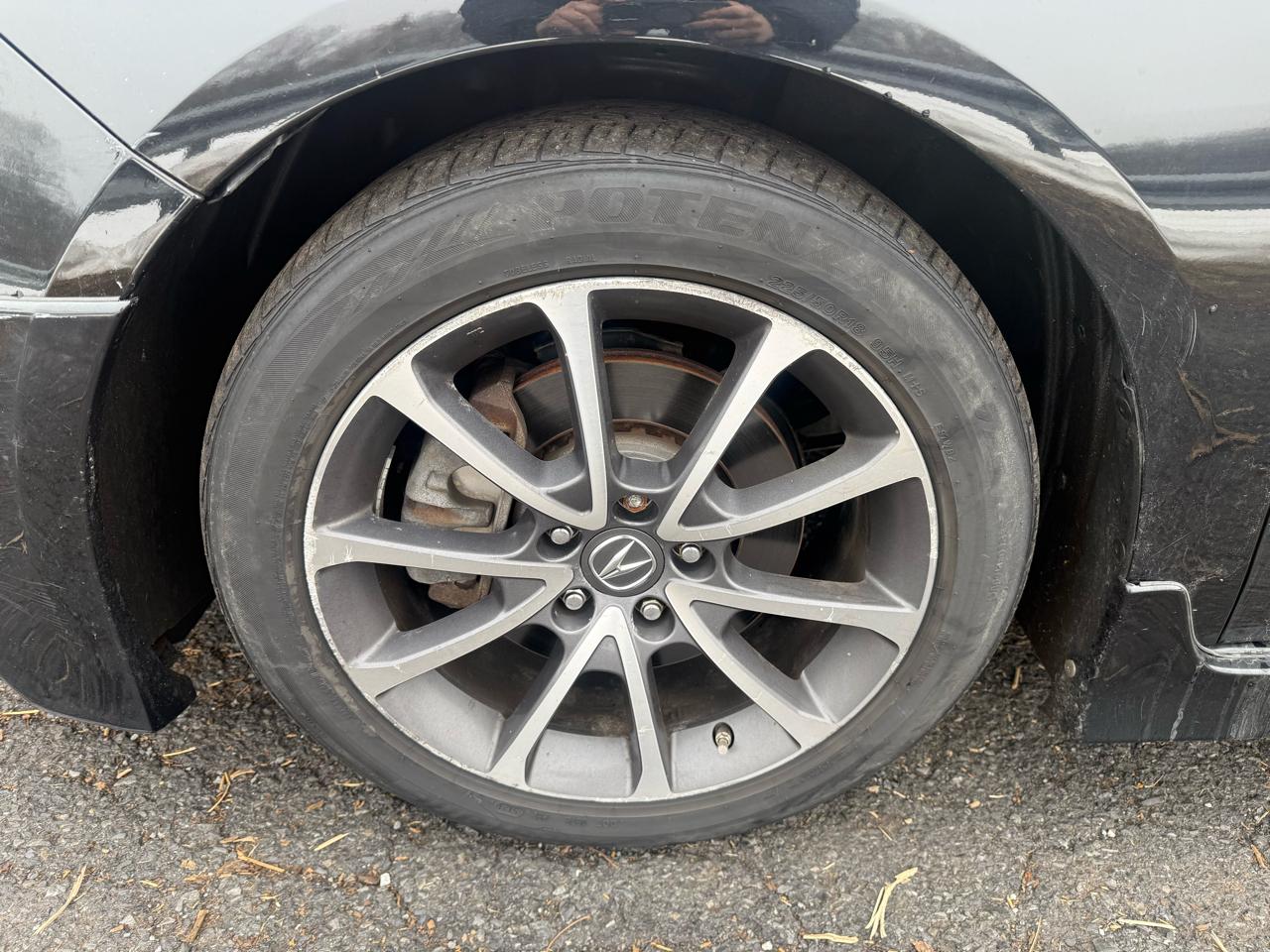 Acura TLX 9-Spd AT w/Technology Package 2015