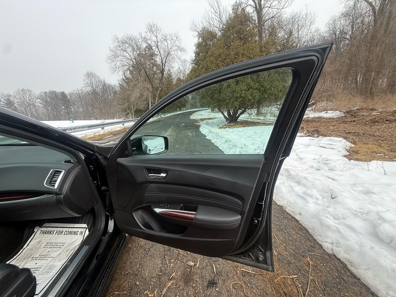 Acura TLX 9-Spd AT w/Technology Package 2015