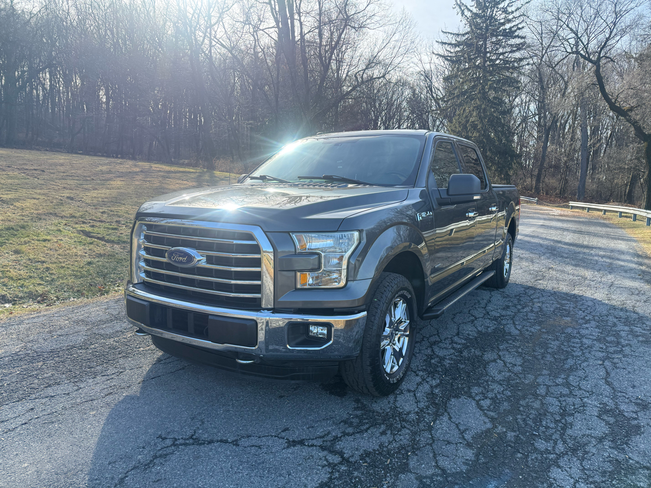 Ford F-150 Lariat SuperCrew 5.5-ft. Bed 4WD 2016