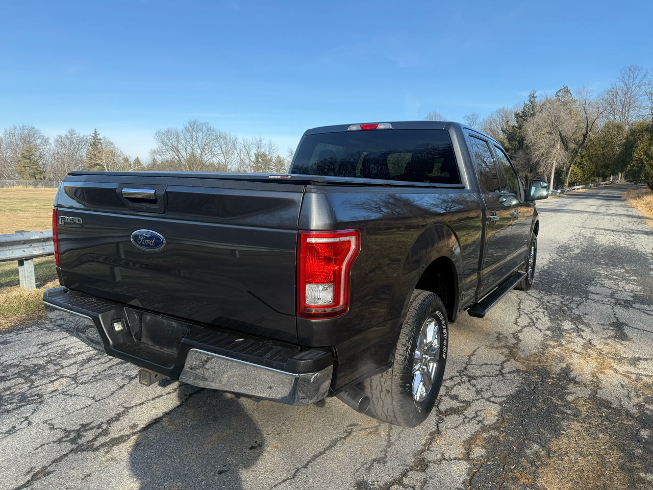 Ford F-150 Lariat SuperCrew 5.5-ft. Bed 4WD 2016