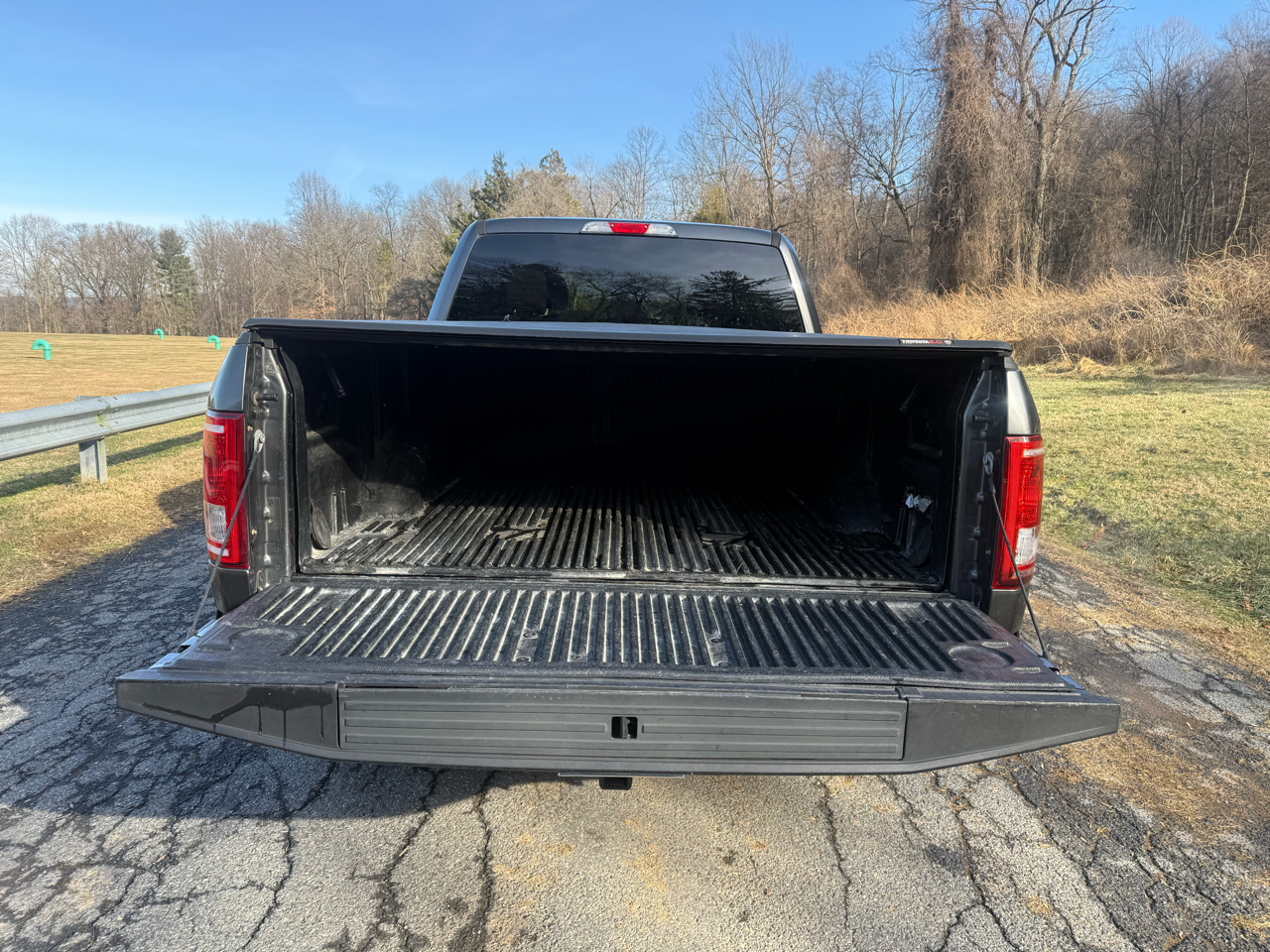 Ford F-150 Lariat SuperCrew 5.5-ft. Bed 4WD 2016