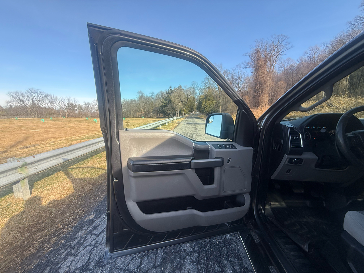 Ford F-150 Lariat SuperCrew 5.5-ft. Bed 4WD 2016