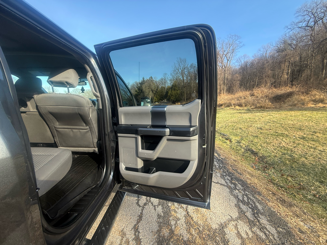 Ford F-150 Lariat SuperCrew 5.5-ft. Bed 4WD 2016