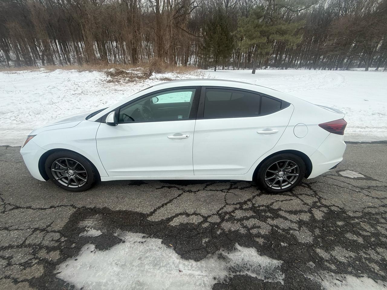 Hyundai Elantra Limited 2019