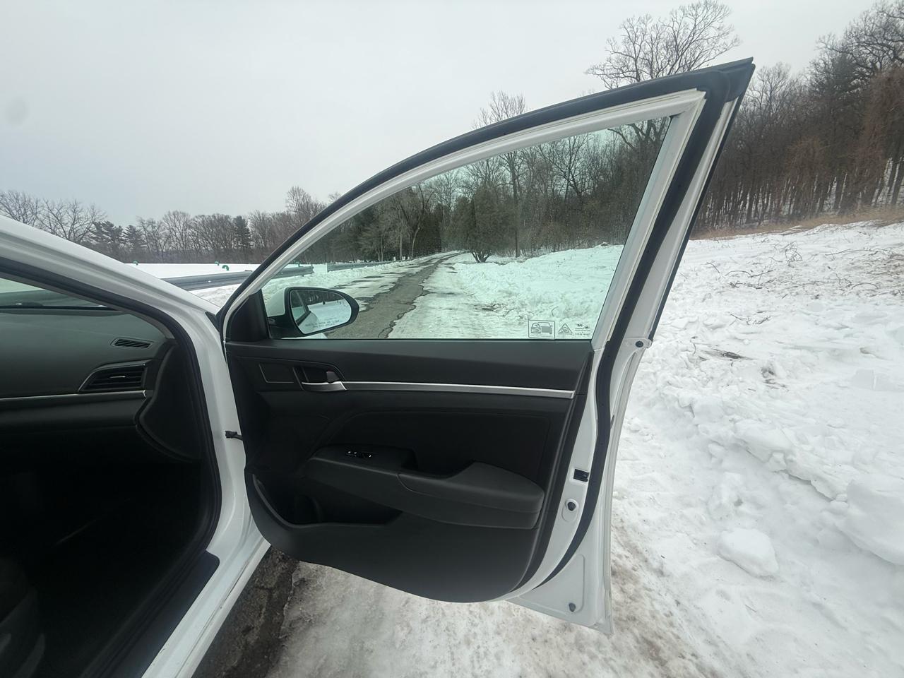 Hyundai Elantra Limited 2019