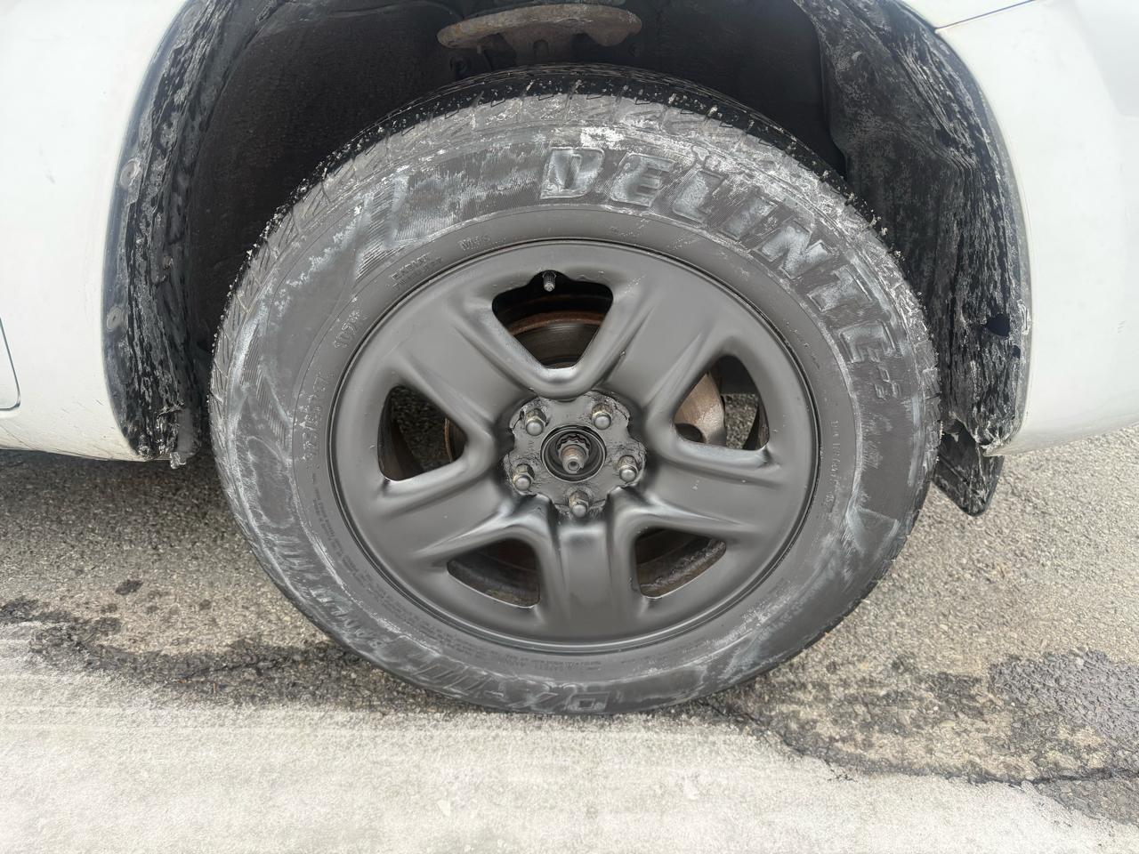 Toyota RAV4 Base I4 2WD 2012