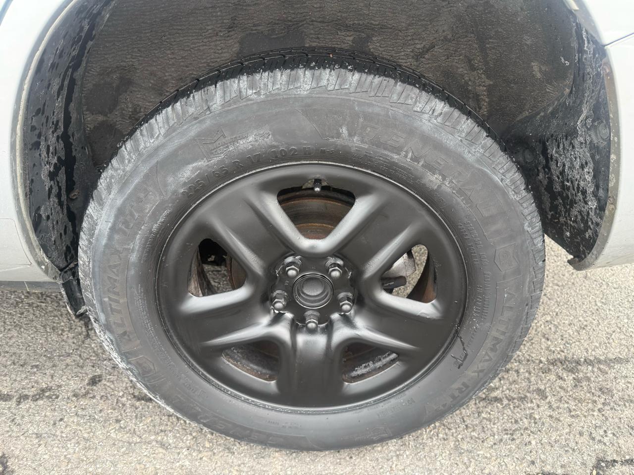 Toyota RAV4 Base I4 2WD 2012