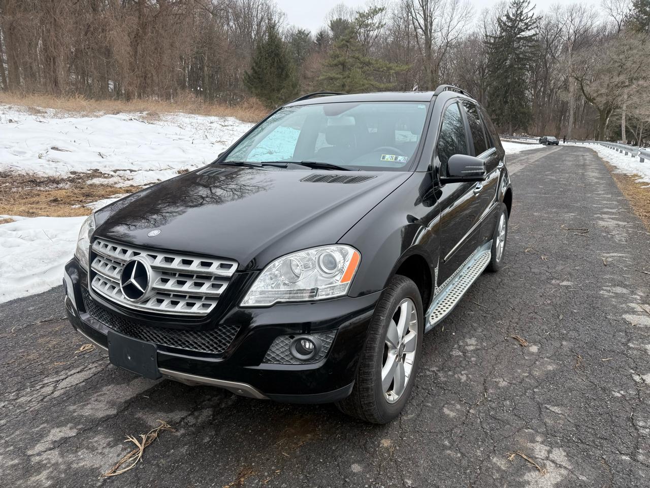 Mercedes-Benz M-Class ML350 4MATIC 2011