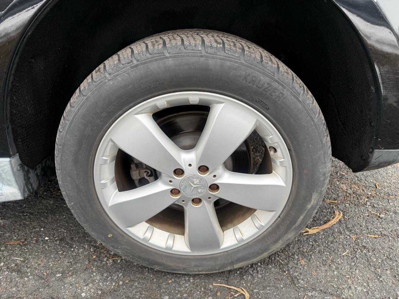 Mercedes-Benz M-Class ML350 4MATIC 2011