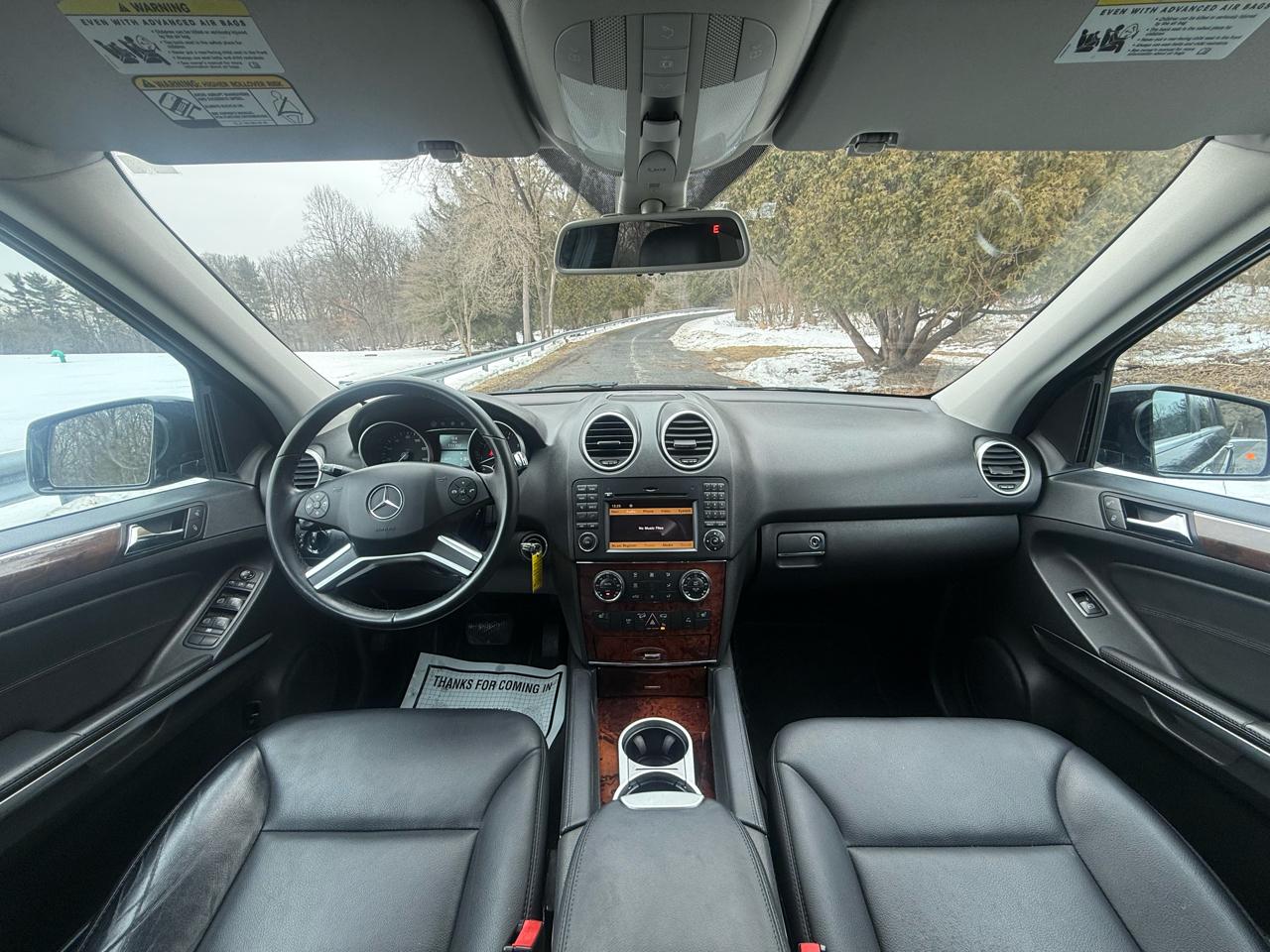 Mercedes-Benz M-Class ML350 4MATIC 2011