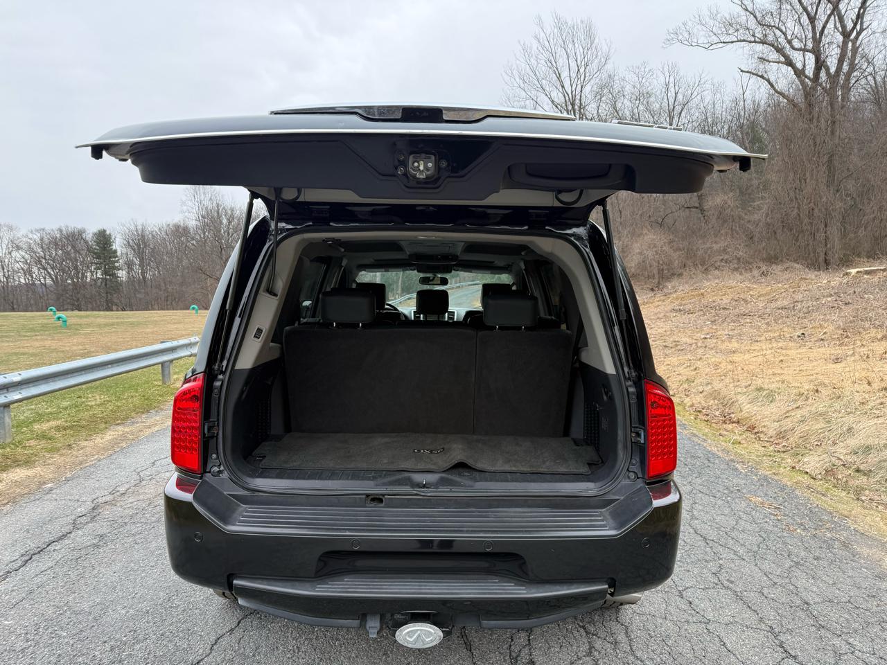 Infiniti QX56 AWD 2010