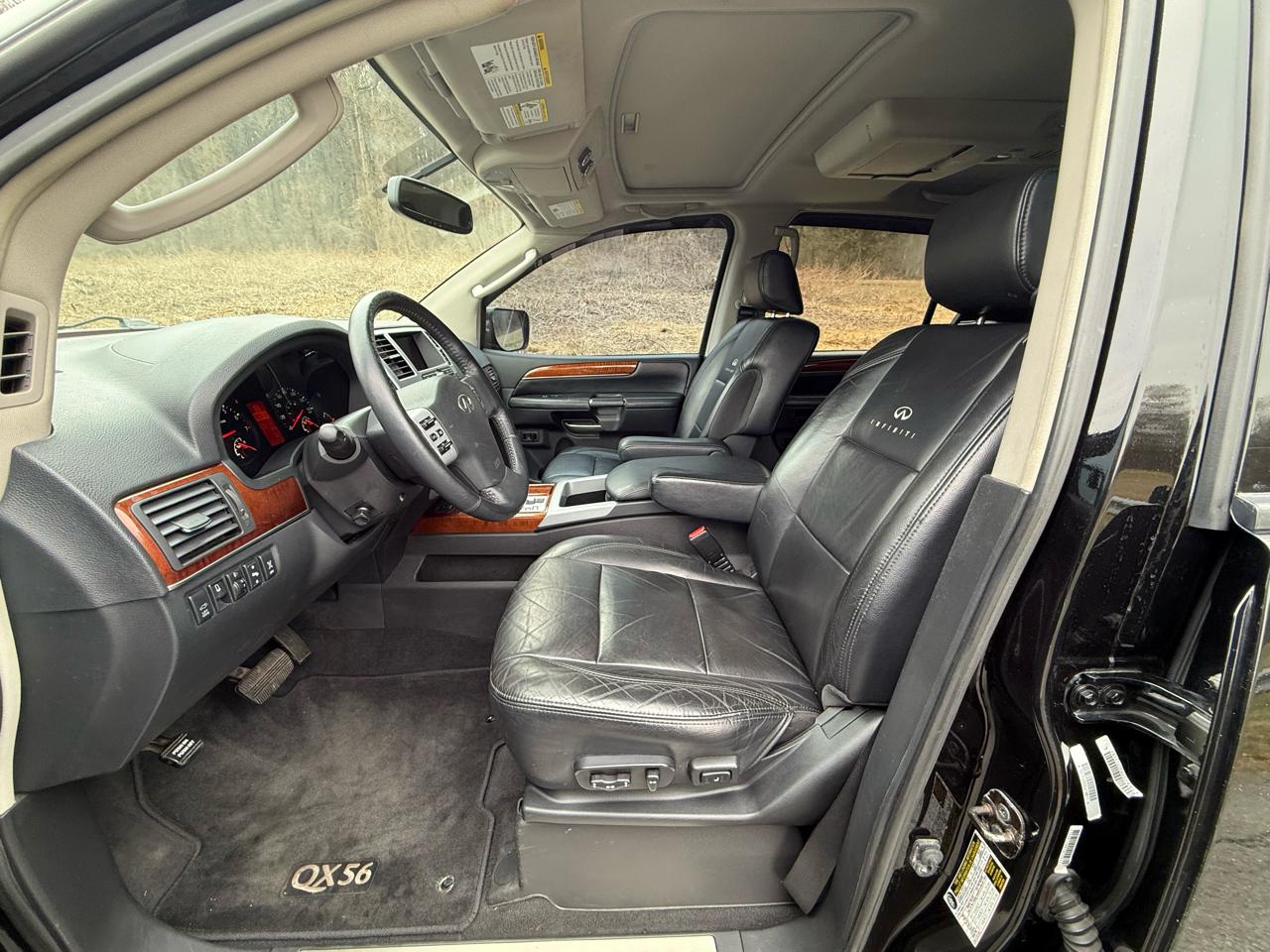 Infiniti QX56 AWD 2010