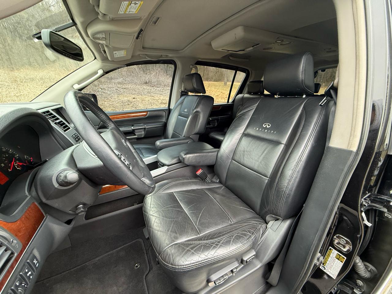 Infiniti QX56 AWD 2010