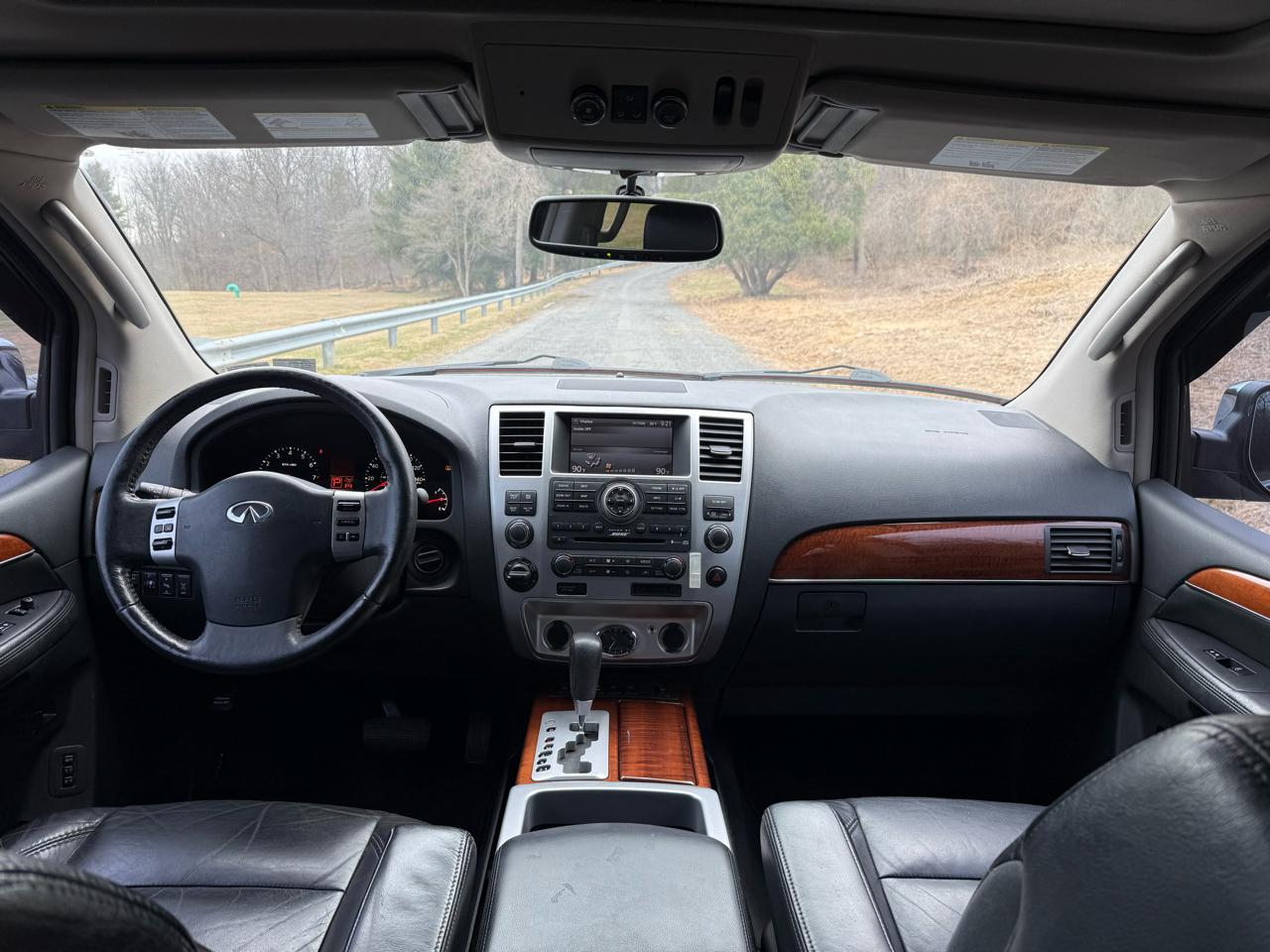 Infiniti QX56 AWD 2010