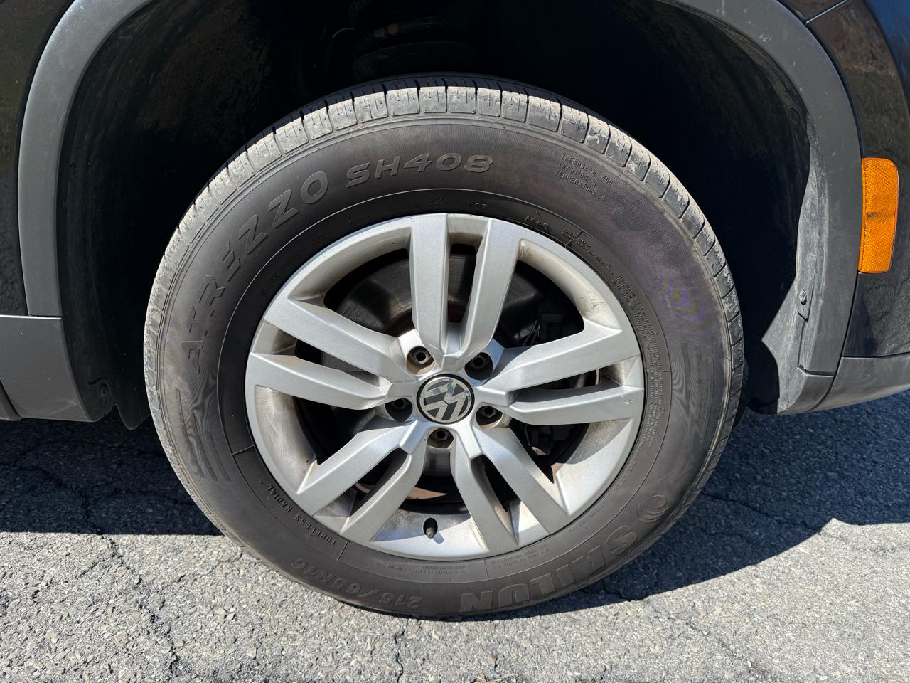 Volkswagen Tiguan S 4Motion 2017