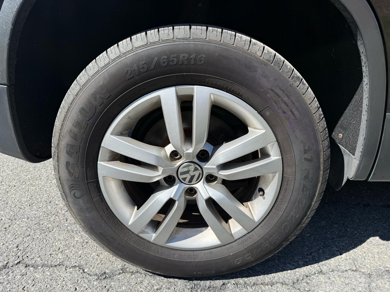 Volkswagen Tiguan S 4Motion 2017