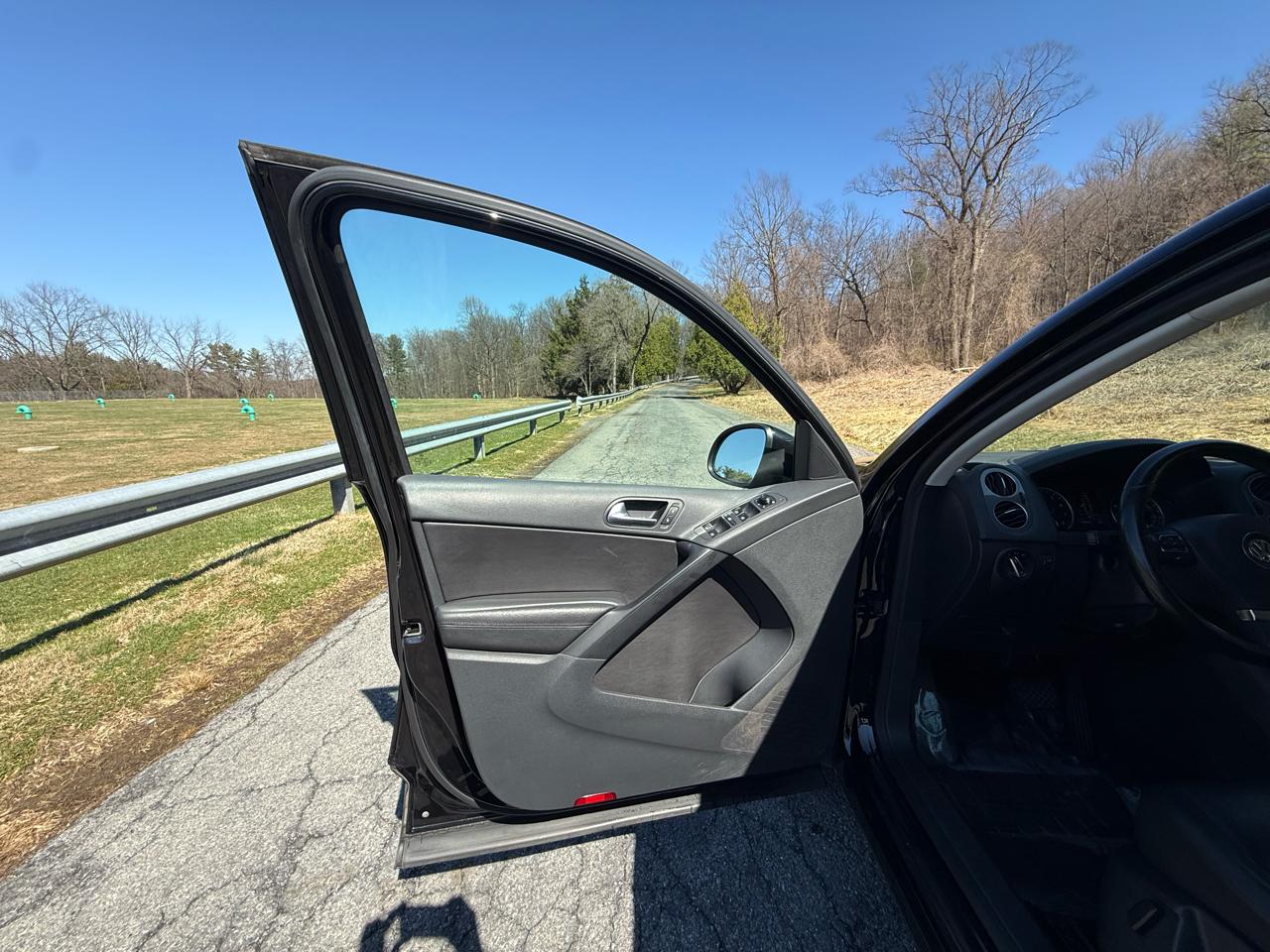 Volkswagen Tiguan S 4Motion 2017