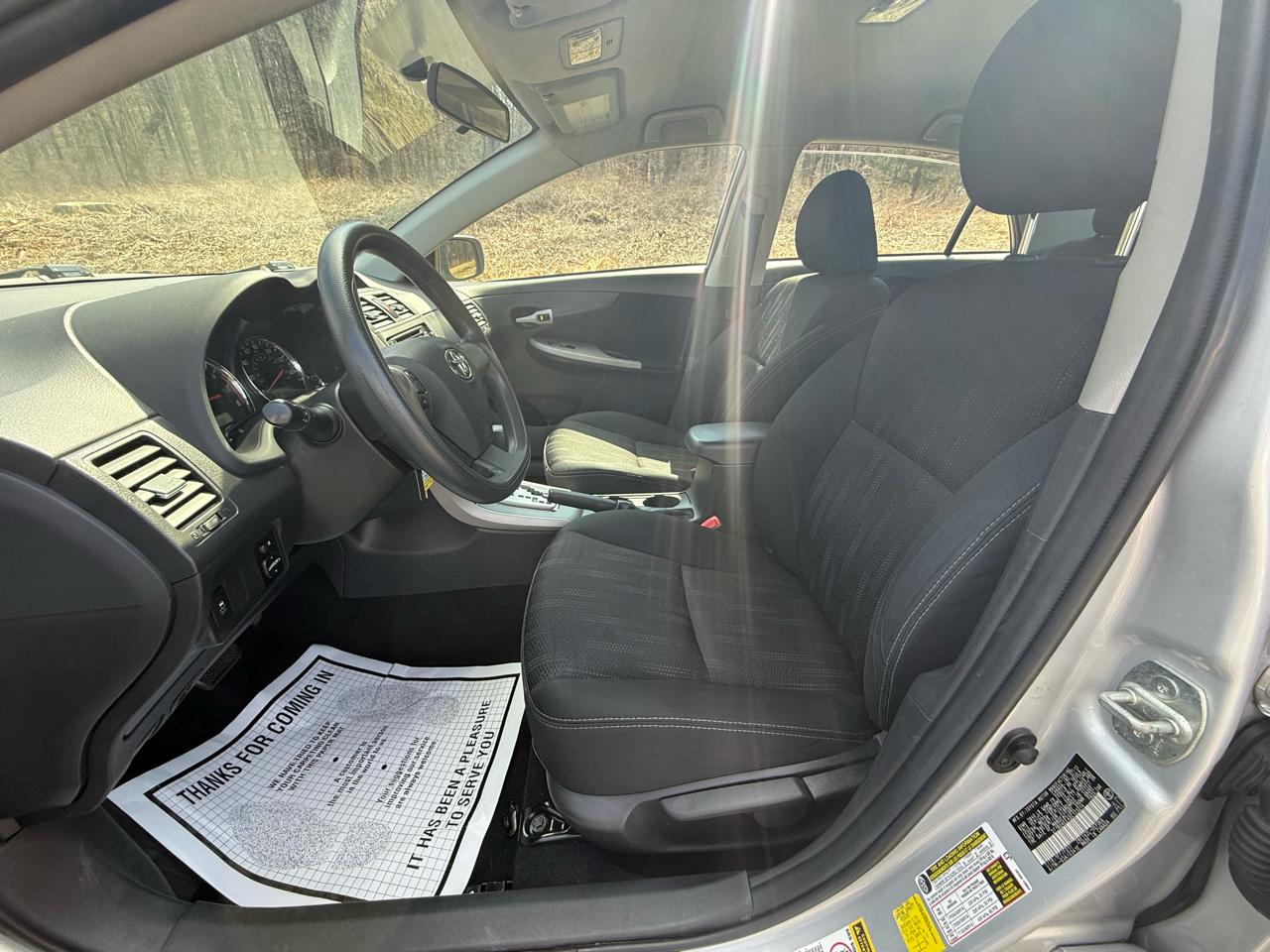 Toyota Corolla S 5-Speed MT 2013