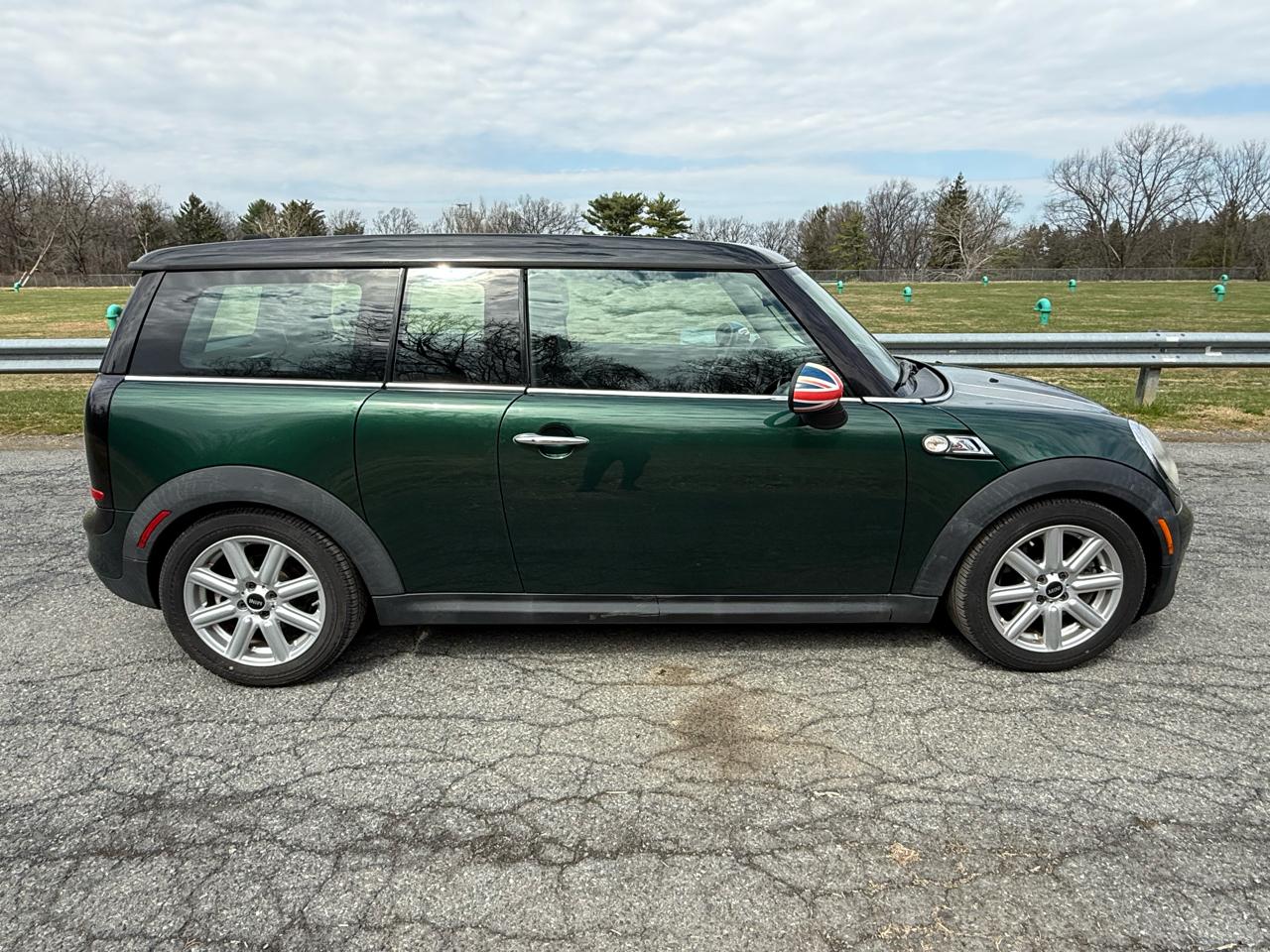 MINI Clubman S 2011