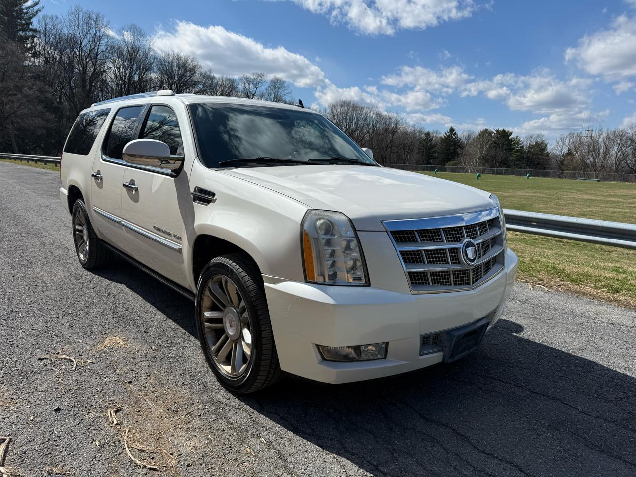 2011 Cadillac Escalade ESV AWD Platinum