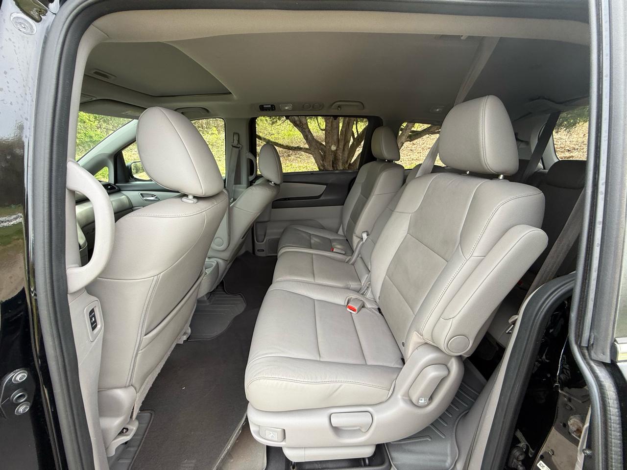 Honda Odyssey 5dr EX-L w/Navigation/Leather 2017