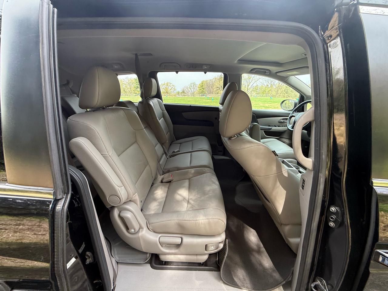 Honda Odyssey 5dr EX-L w/Navigation/Leather 2017